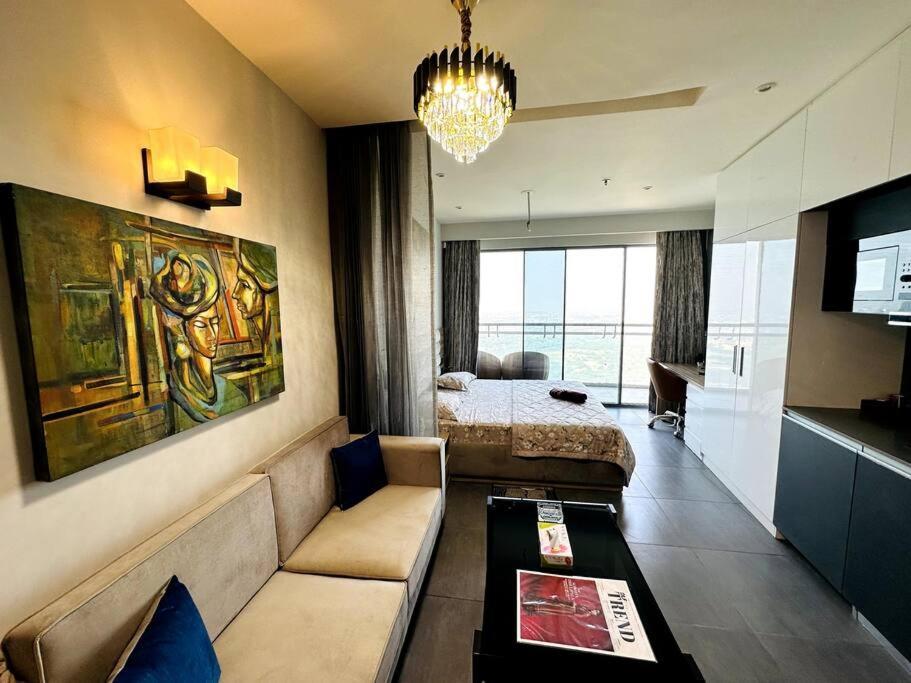 Cloud Stay@41St Floor Noida Zewnętrze zdjęcie