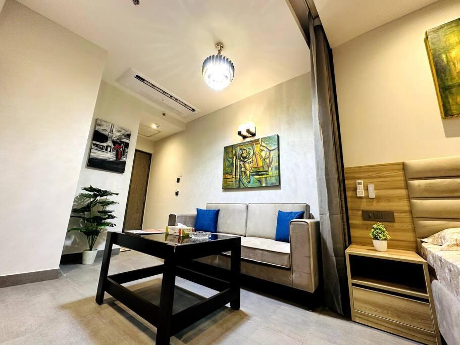Cloud Stay@41St Floor Noida Zewnętrze zdjęcie